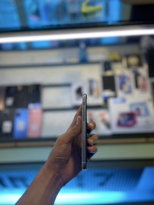 Iphone 11 pro.