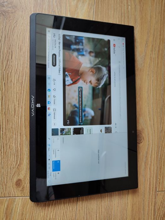 Tableta Medion Akoya P2212T