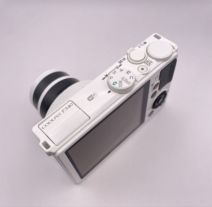 Nikon COOLPIX P340