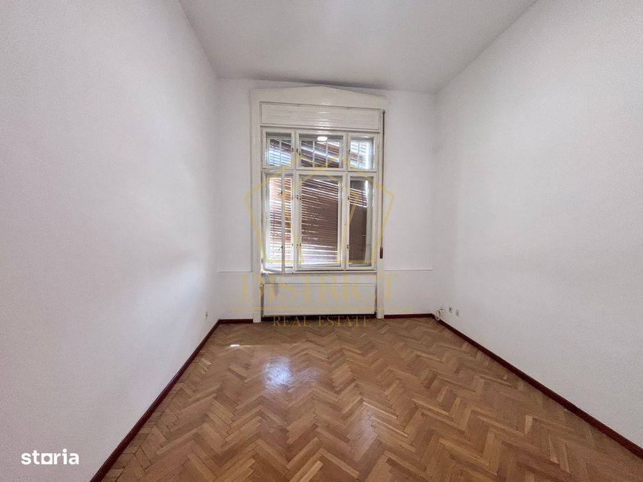 Apartament istoric cu 4 camere | Ultracentral