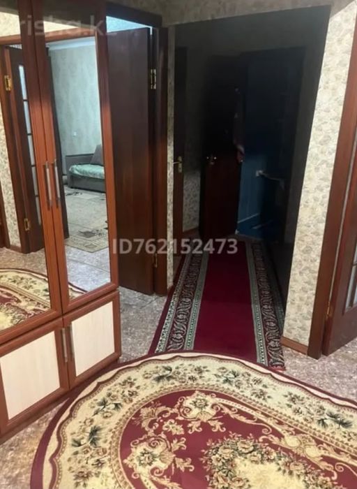 3х ком. кв. продам в 10мкр дом 35