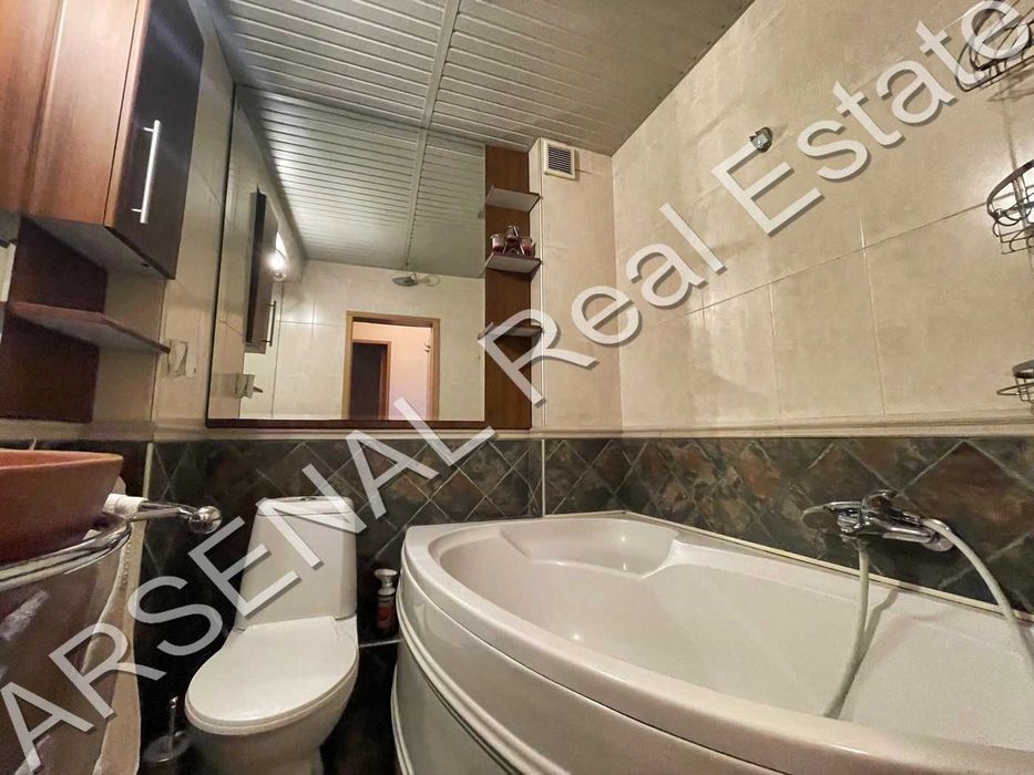 Двустаен апартамент под наем, Център