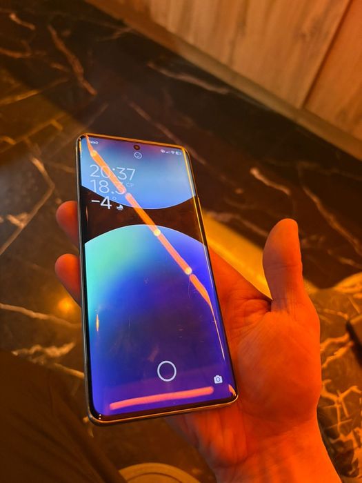 Продам Xiaomi Redmi Note 14 pro+ 5g 256gb