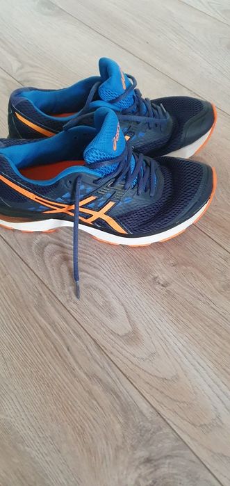 Спортни обувки Cruyff и Asics Gell Pulse 9