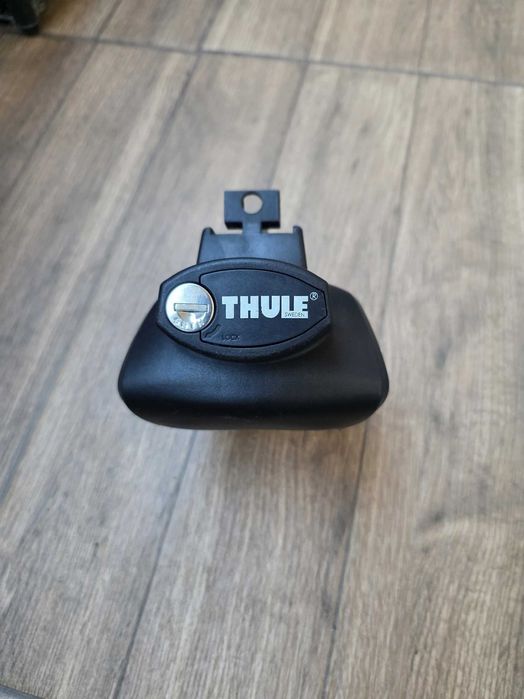 Thule WingBar Evo 118cm + Thule 757