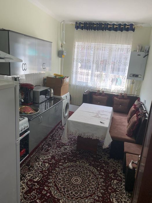 Срочно Фарғона Шахар хокимият орқасида 1-этаж Квартира Сотилади