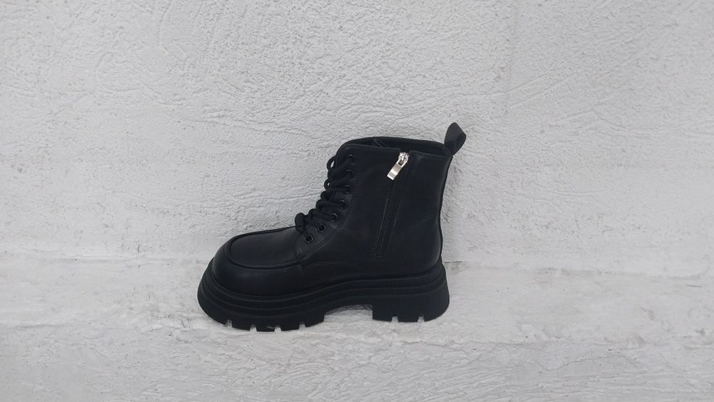 Продам ботинки зима