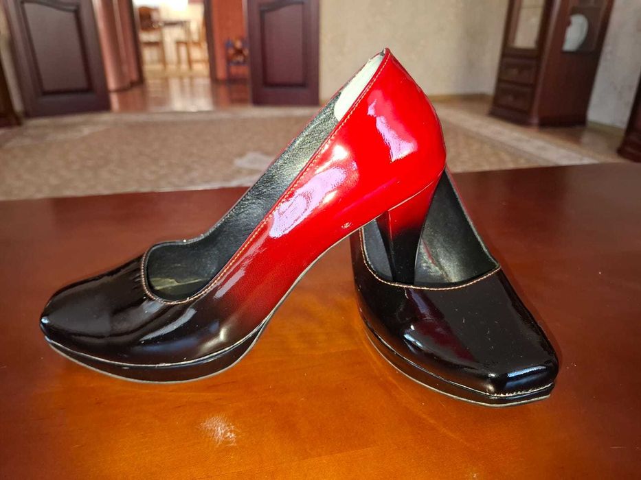 Туфли кожаные в отличном состоянии