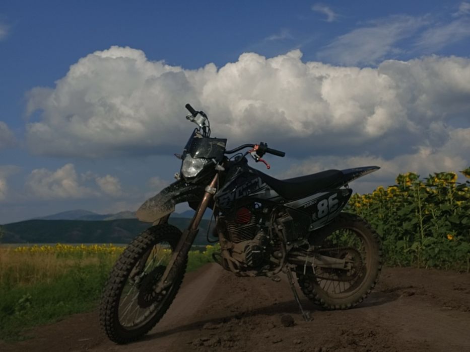 Продам мотоцикл Sycmcc 300cc