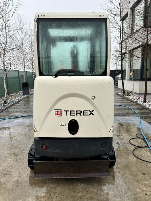 Miniexcavator terex mini excavator terex TL16 1820 kg 2011