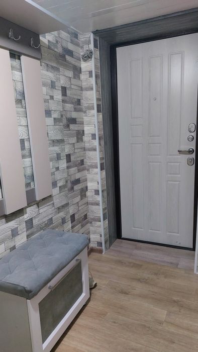 Сдаю 2 х комнатную квартиру