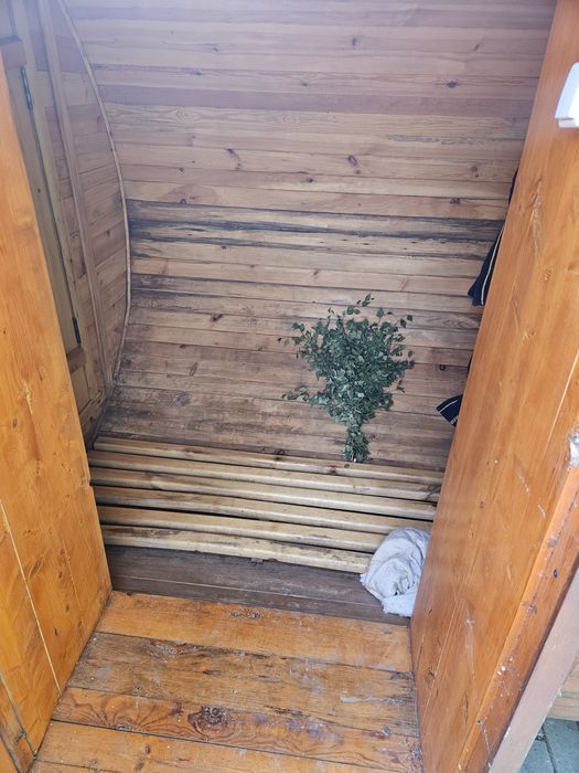 Продам  баню бочку  2 на 6
