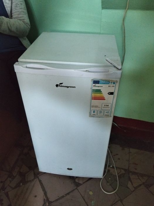 Холодильник продам