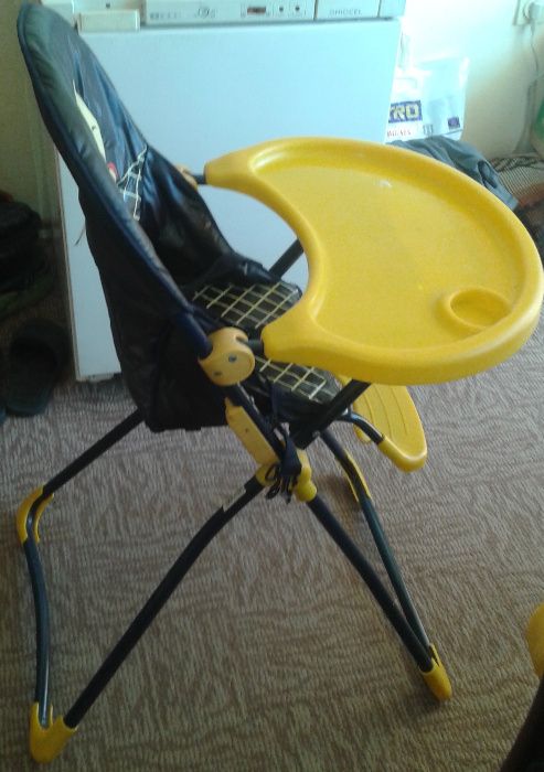 продавам столче за хранене - германско - HAUCK - за малко дете 1-3 г