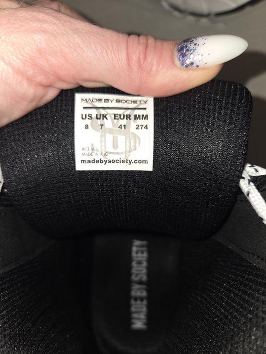 Високи маратонки made by society