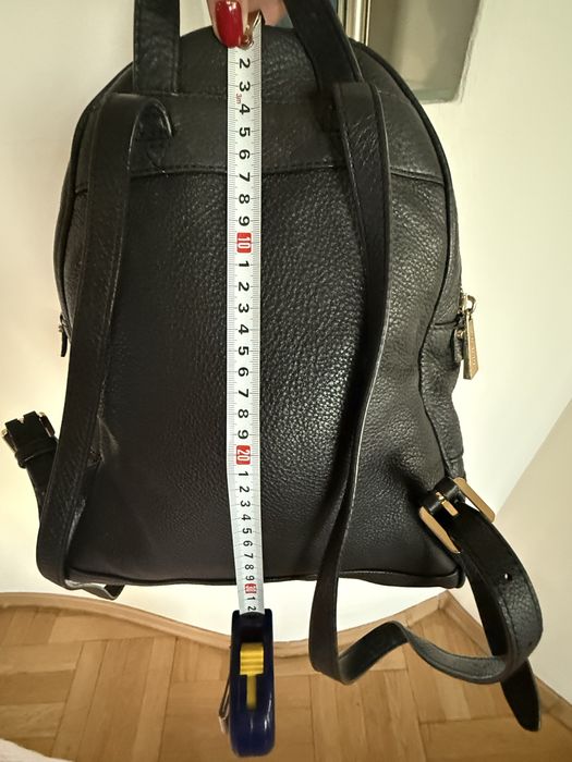 Оригинална раница Michael Kors -естествена кожа