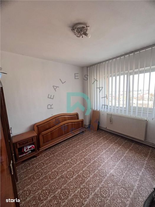 Apartament 3 camere, Astra, intermediar, Brasov