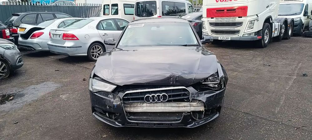 Dezmembrari / Dezmembrez AUDI A5 2.0 CGLC cutie viteze cutie viteze manuală MVT cod culoare LZ7L