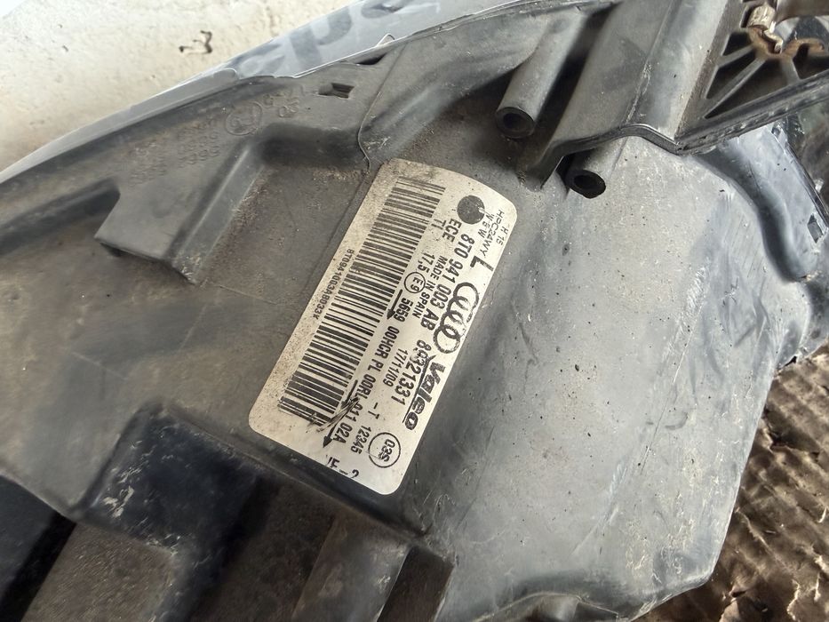 Ляв фар ауди а5 2009 година / audi a5