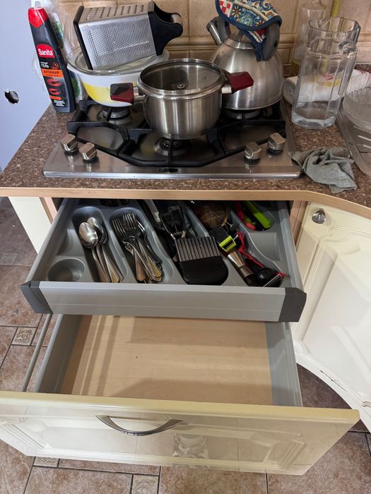 Кухонный гарнитур б/у