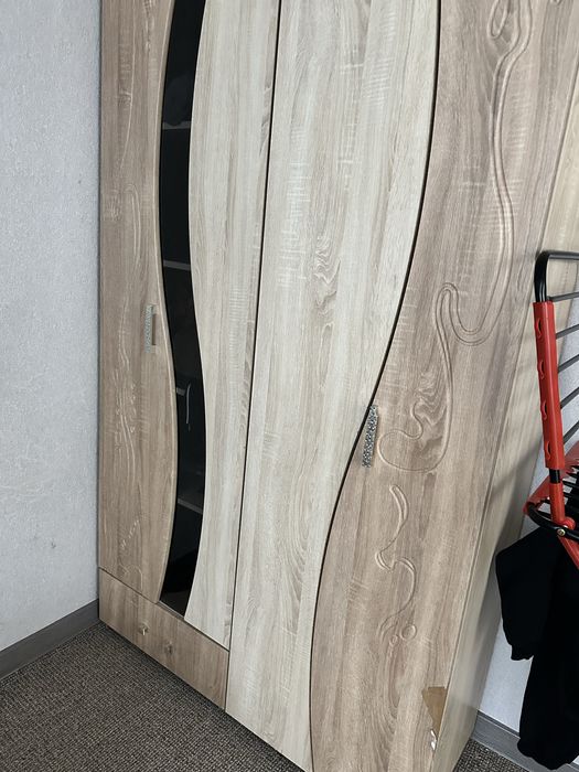 Продам шкаф  писать вацап