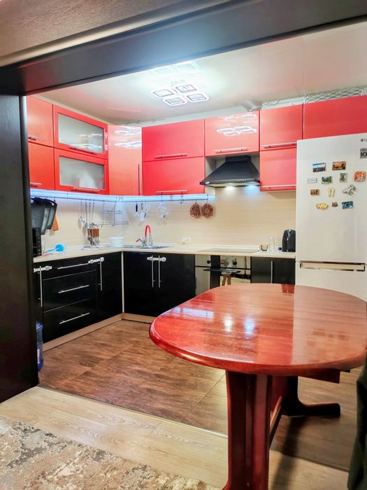 2 - комнатная отличная квартира