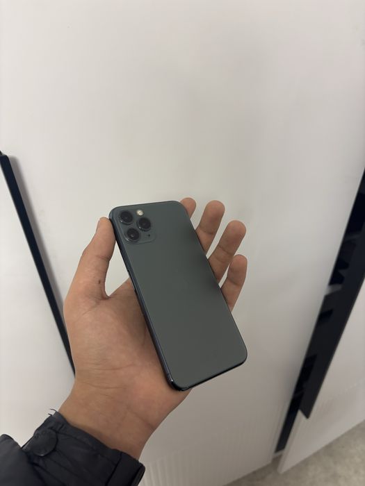 Продам Iphone 11pro