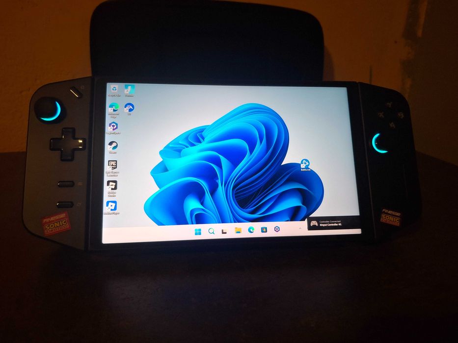 Lenovo Legion Go Z1 Extreme 1 tb