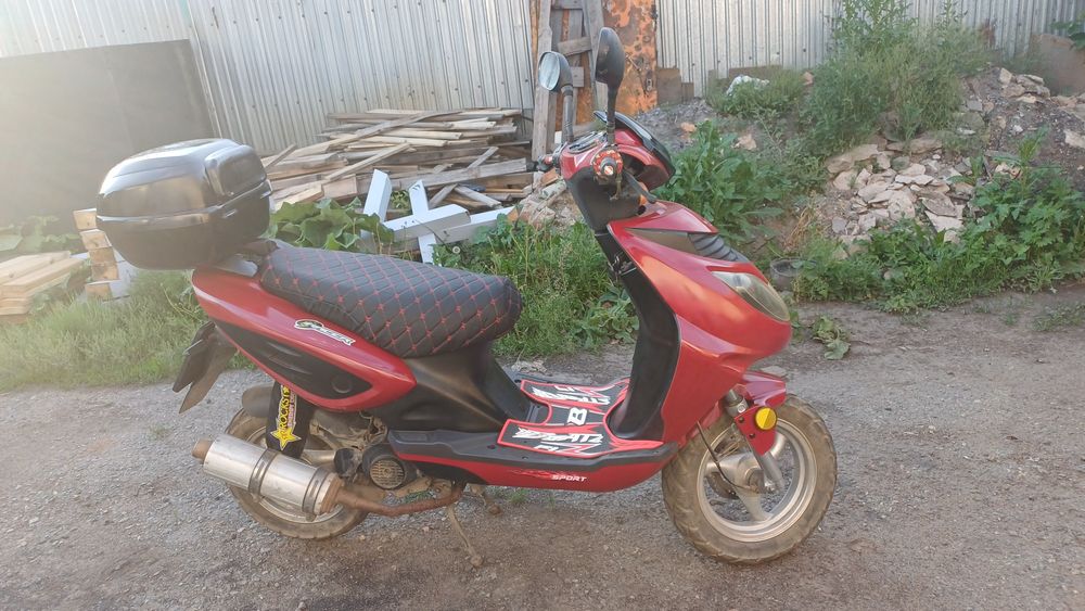 Продам скутер racer