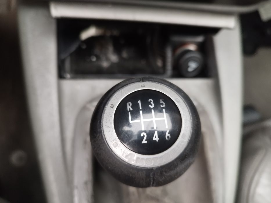 Продавам Пасат Б 5.5 2.5 150 4х4 На части