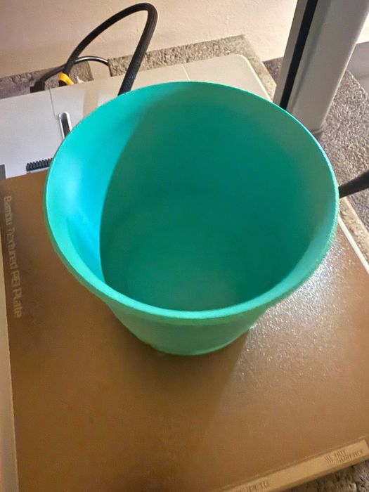 Ghiveci inteligent 3D cu drenaj + rezervor apă | Ideal pentru plante, flori și ierburi