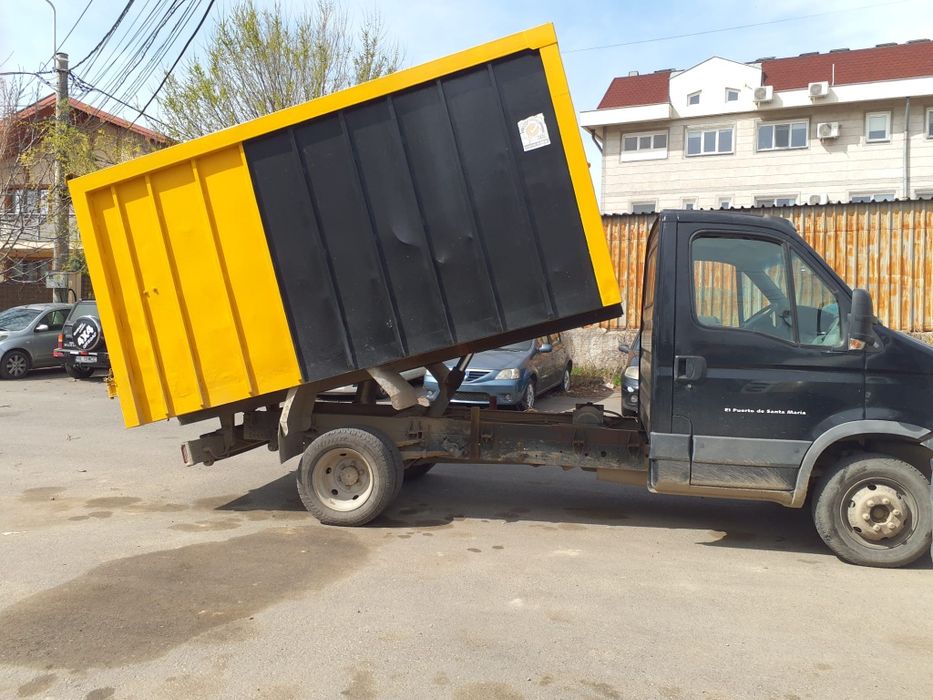 Bena basculabila iveco