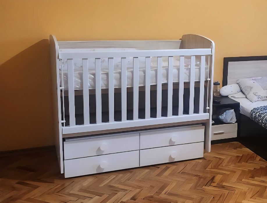 Дървено легло/ кошара