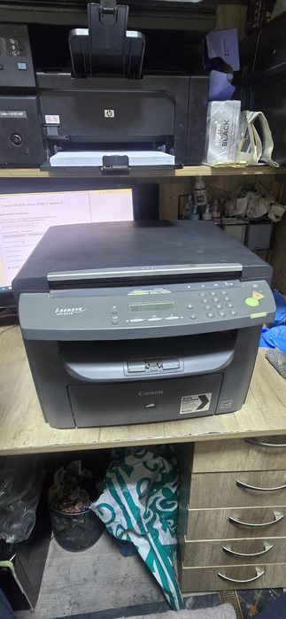 МФУ Canon MF4018