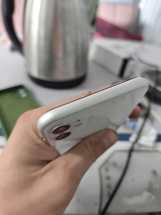 Iphone 11 памят 64гб ёмкость 76