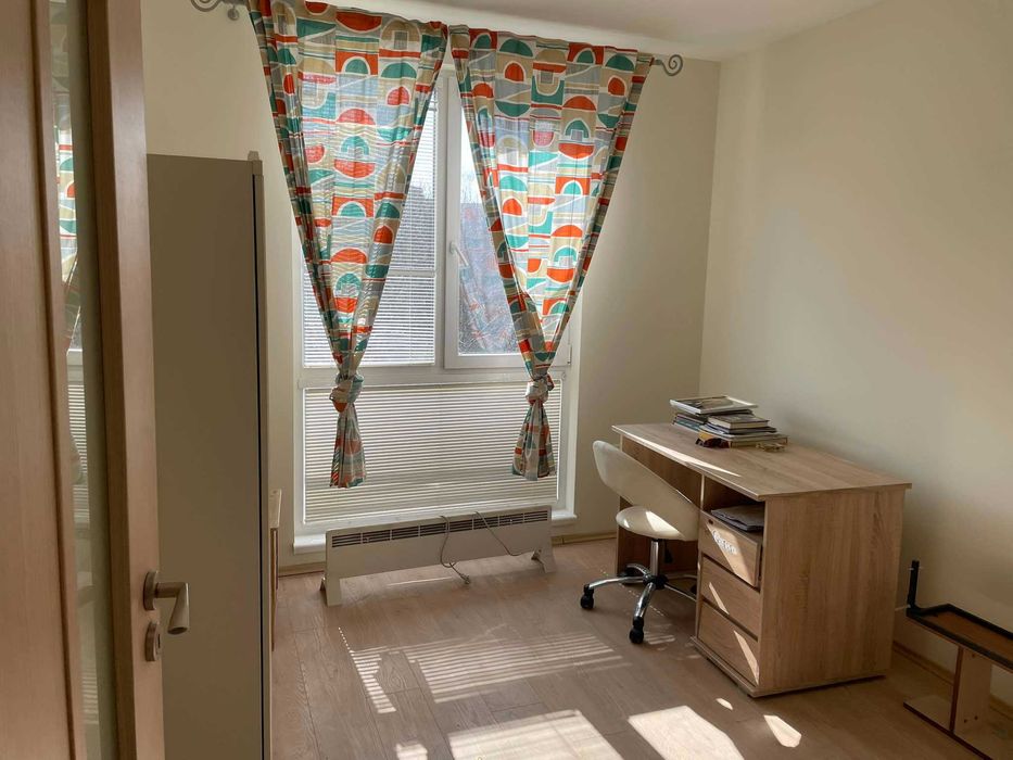 Дава се под наем Тристаен апартамент в София, Обеля 1 - 80 кв.м за 663 € - Снимка #9