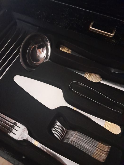 Цептер  комплект столовый 12 персон