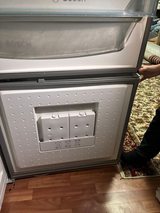 Продам холодильник Bosch