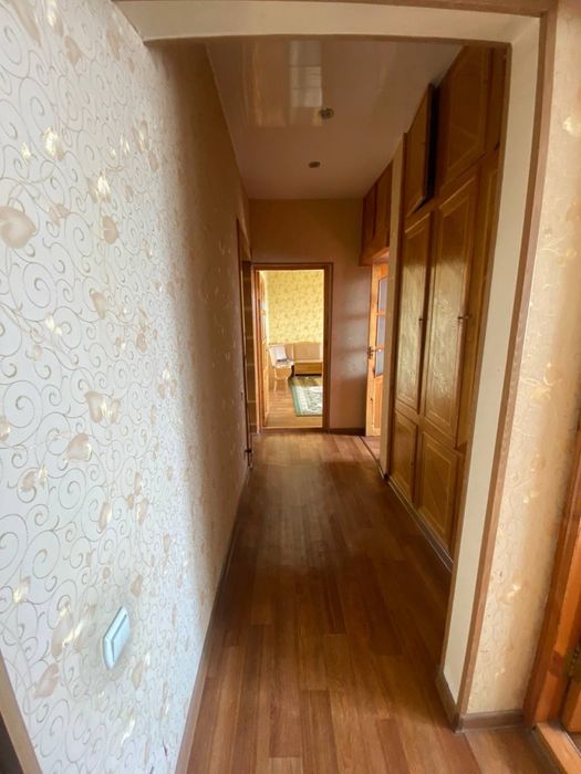 Продается 5-комнатная квартира, улица Мавлона Риёзий, ор-р Паркентский