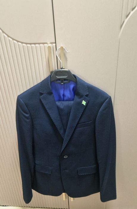 Школьный костюм Glasman