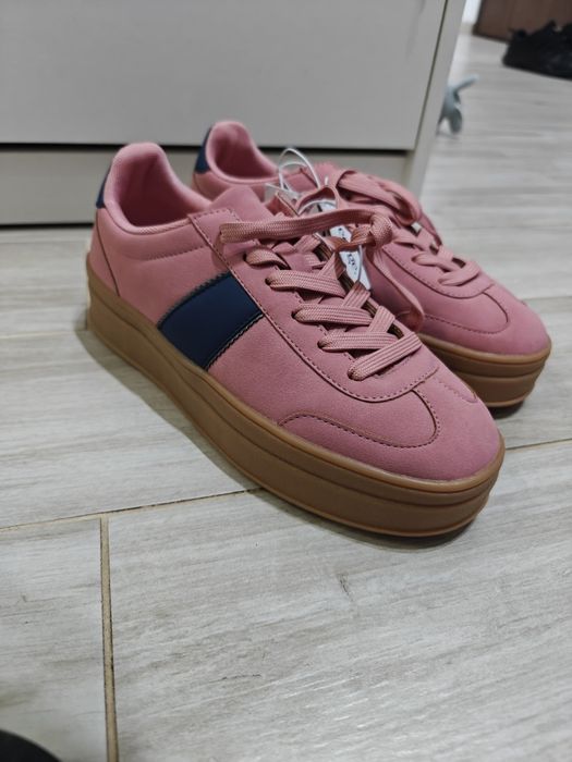 Дамски кецове 39