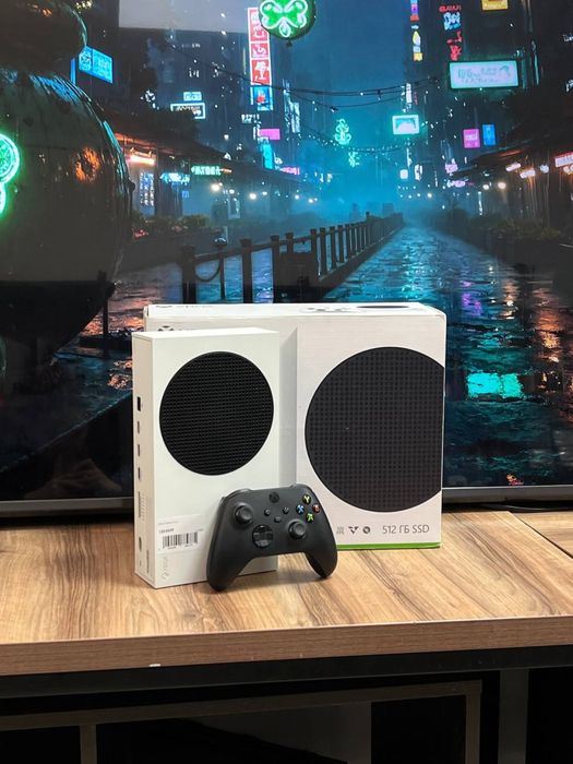 Приставка Xbox Series S на 512Gb