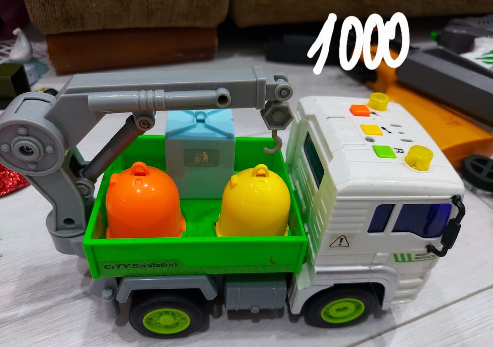 Продам игрушечные машинки