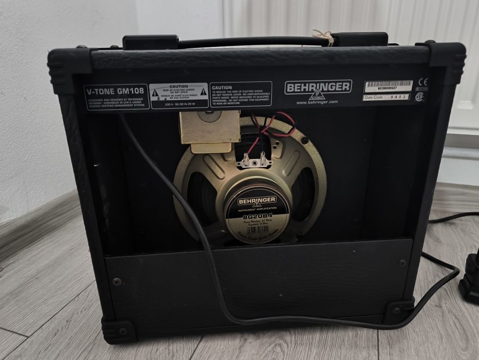Combo chitară Behringer V-TONE GM108