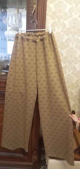 Gucci dvoyka materyali plotny zor