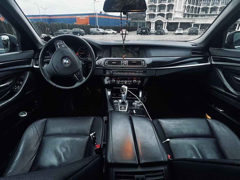 BMW**F11 520D** 184cp**Panoramic