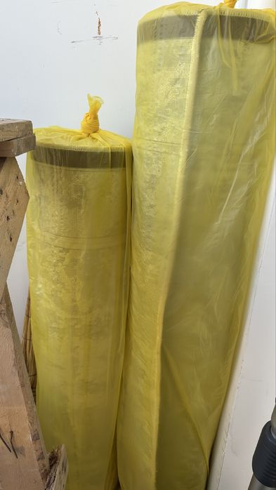 Продам дорожки 1,2*4м; 1*3м