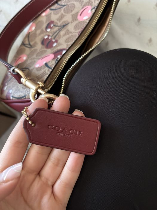 Geantă Coach de umăr + o bretea lunga