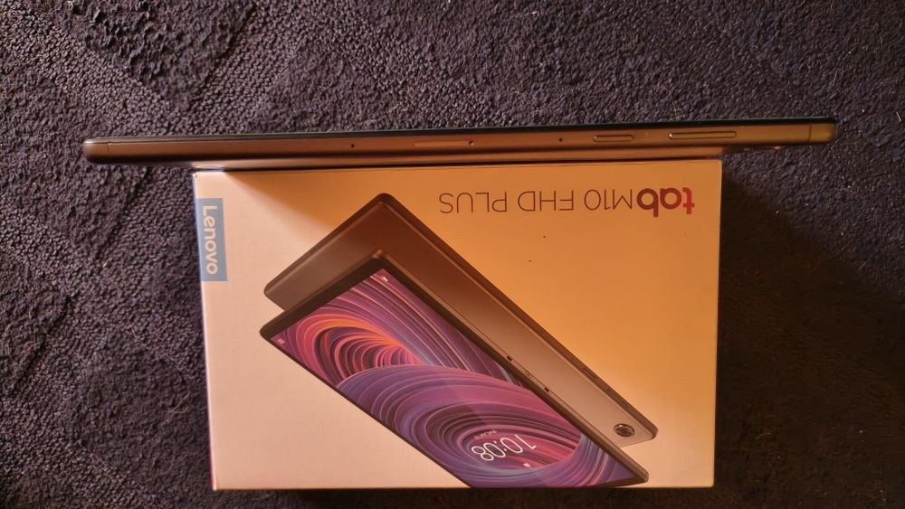 Tableta Lenovo tab M10 FHD Plus