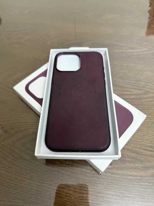 Оригинальные чехлы Apple Iphone 15 Pro Max